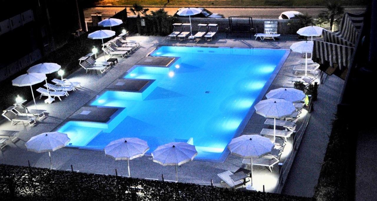 Hotel Gardenia Caorle Eksteriør bilde